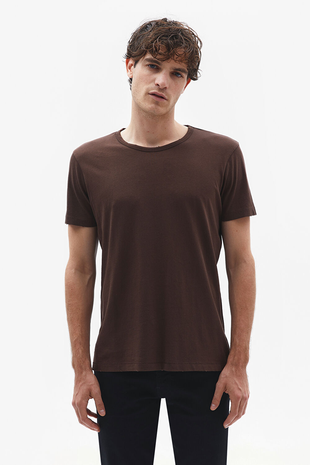 Kahve Bisiklet Yaka T-Shirt_0