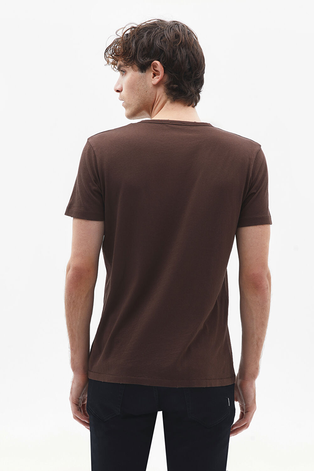 Kahve Bisiklet Yaka T-Shirt_2