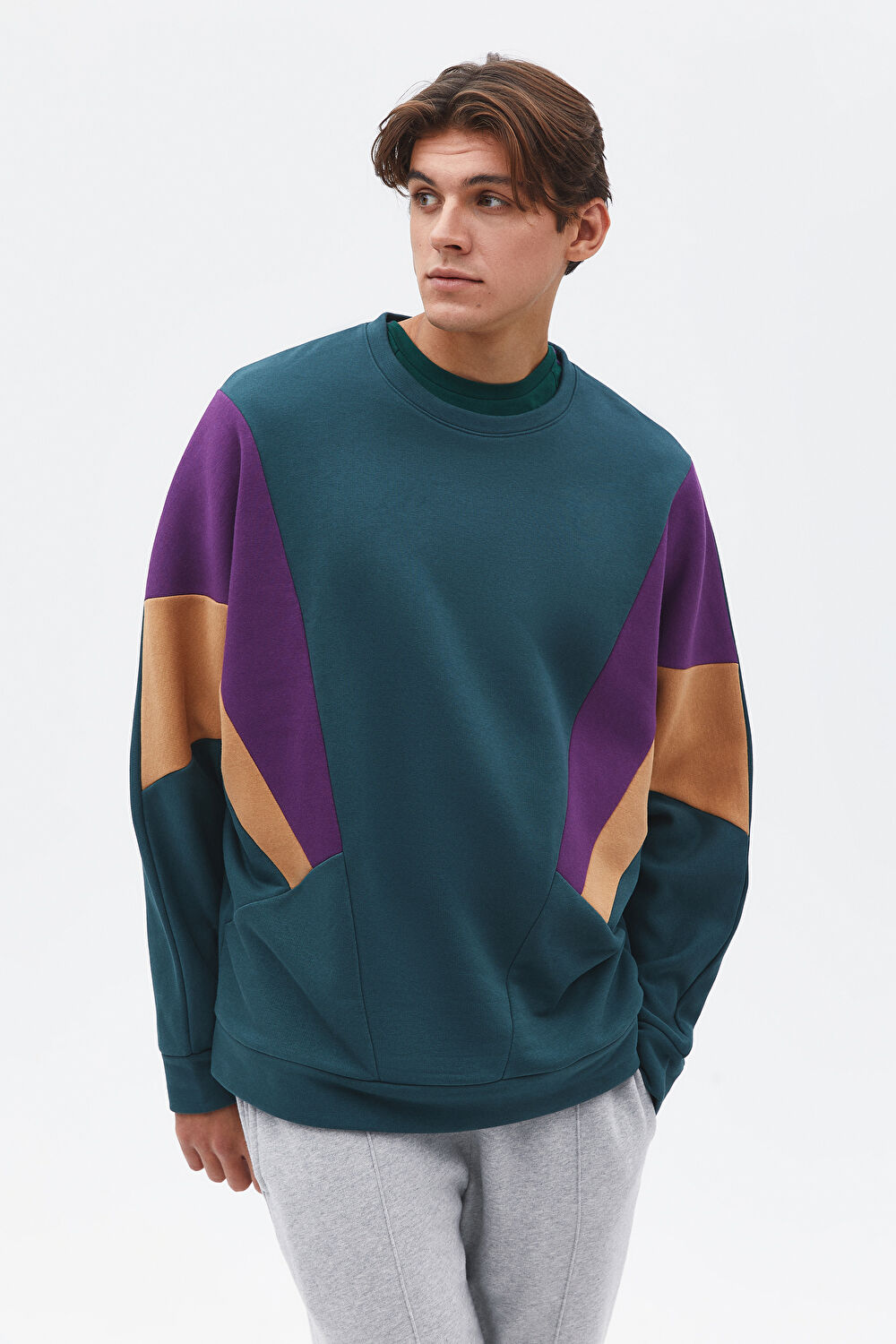 Yeşil Relax Kalıp Bisiklet Yaka Sweatshirt_3