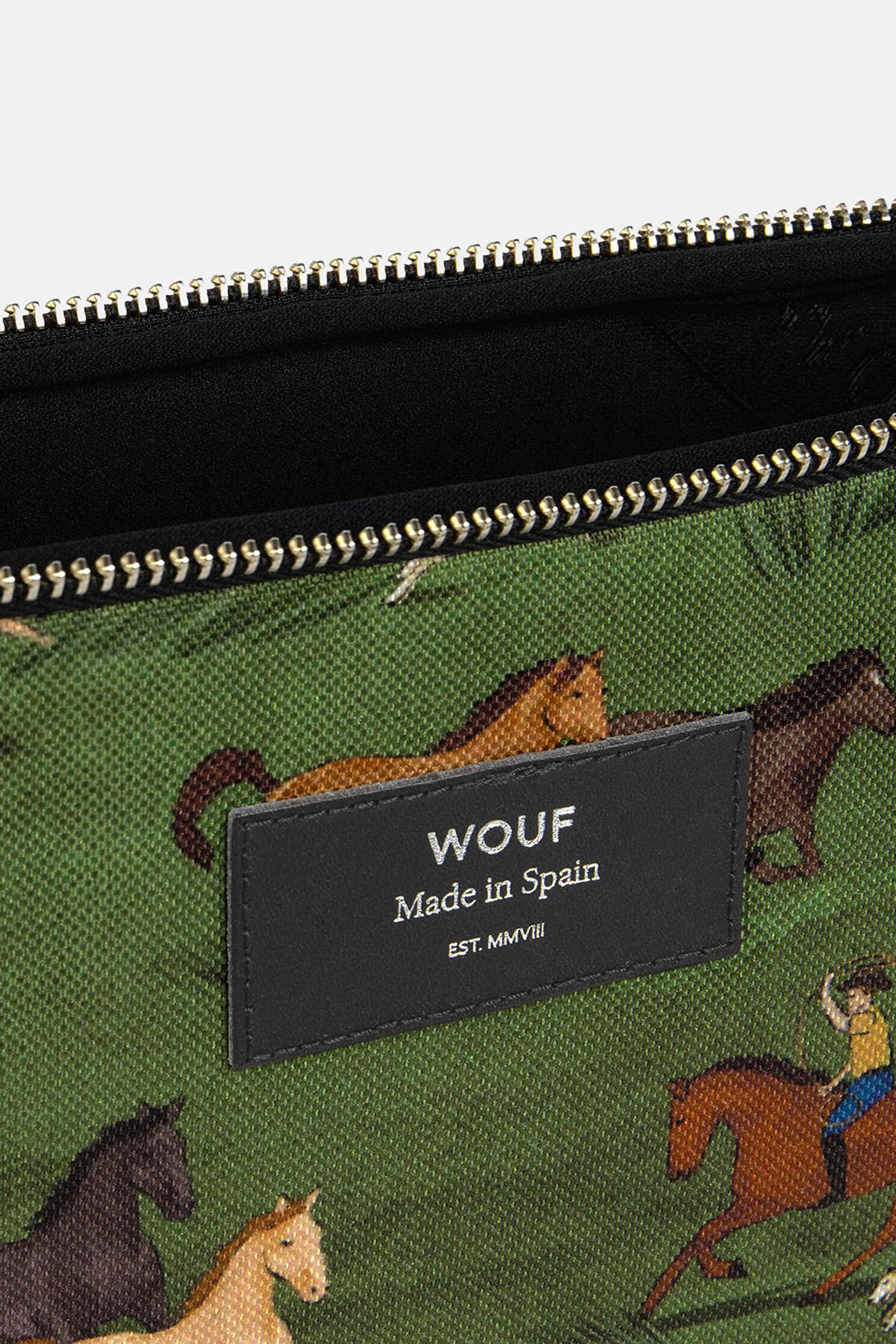 WOUF ウルグアイ Uruguay MacBook ケース (13インチ) 【公式通販】