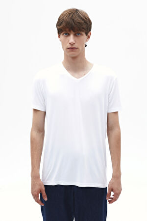 Dar Kalıp Beyaz V Yaka T-Shirt