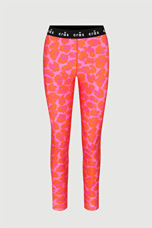 Pembe Tayt