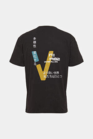 Relax Kalıp Siyah Bisiklet Yaka Baskılı T-Shirt_5