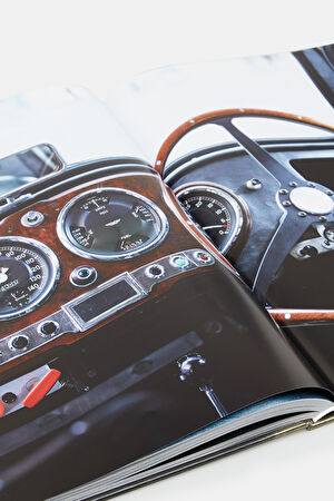 The Aston Martin Book_10