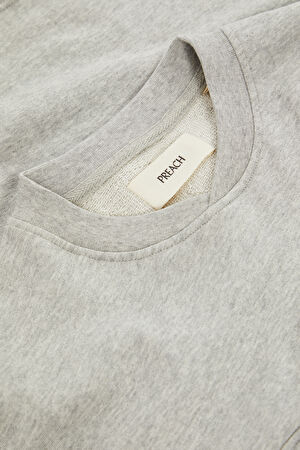Oversize Gri Bisiklet Yaka Baskılı T-Shirt_3