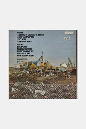 Heaven 17 The Luxury Gap_4