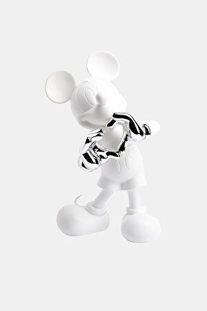 Mickey with love par Kelly Hoppen