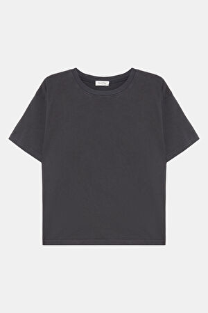 Koyu Gri Kayık Yaka T-Shirt