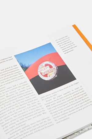 Harley-Davidson Source Book_9