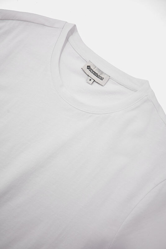 White Crew Neck T-Shirt 3