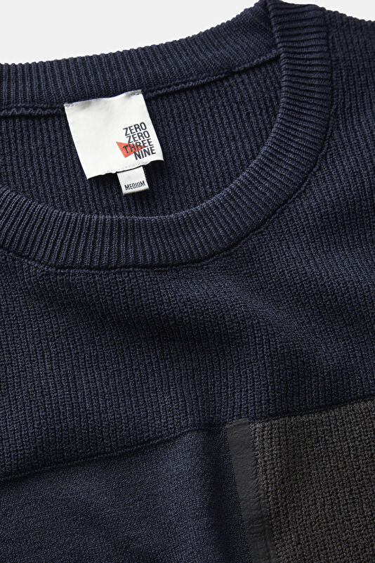 Navy Blue Knitted Men's Sweater 3