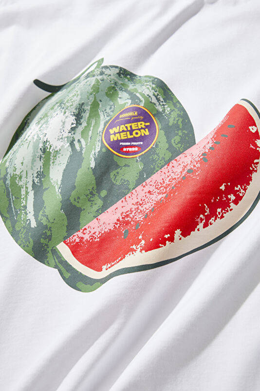 Relax Kalıp Beyaz Bisiklet Yaka Baskılı T-Shirt 4