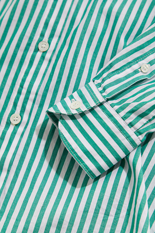 Yeşil Çizgili Desenli Kadın Gömlek 4