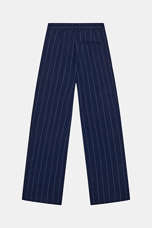 Relax Fit Navy Wide Leg Women's Sports Trousers 2