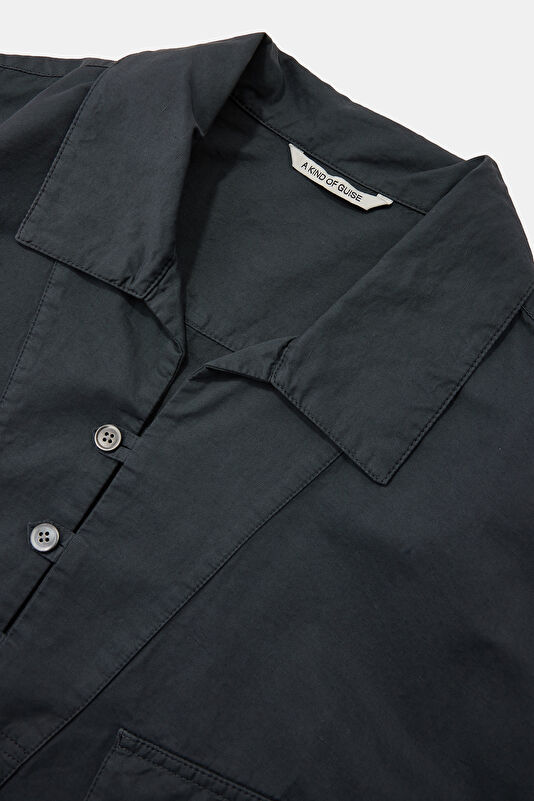 Men's Navy Buttoned Jacket 3