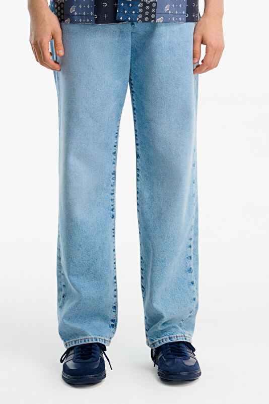 Relax Fit Indigo Straight Leg Jean Men's Trousers 3