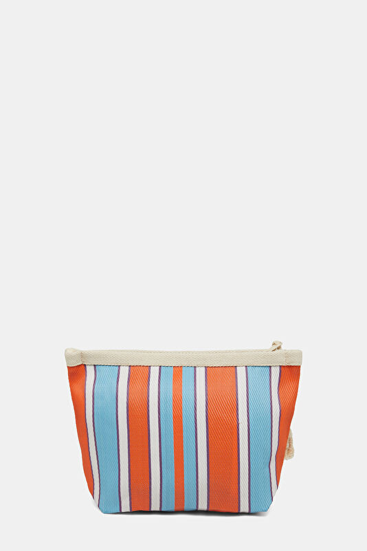 Maxi Pouch Handbag 3