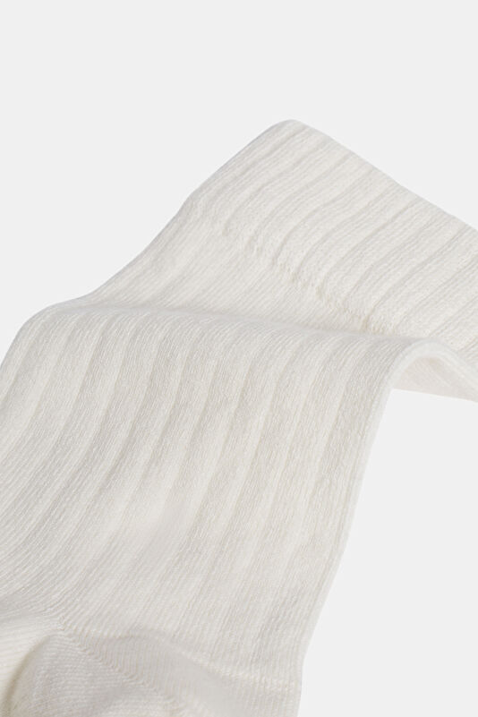 Ecru Socks 3