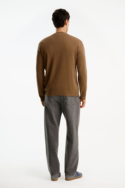 Camel Embroidered Knit Men's Cardigan 2