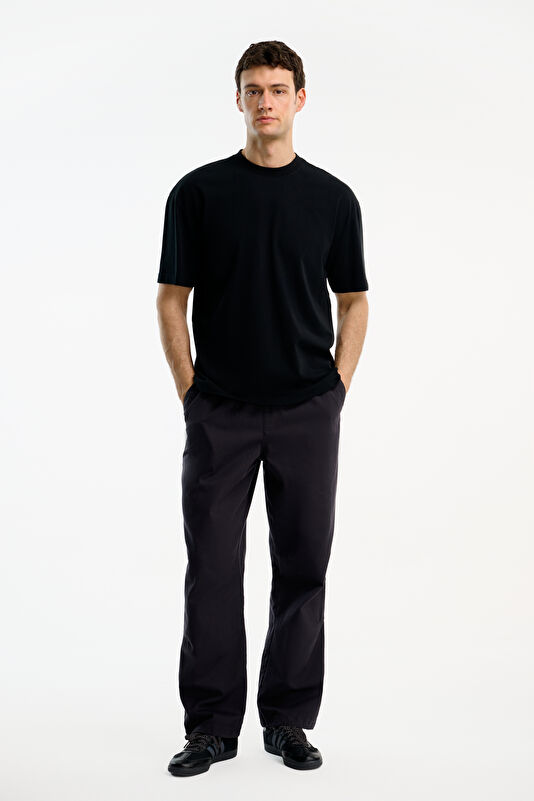 Black Crew Neck Embroidered Men's T-Shirt 3