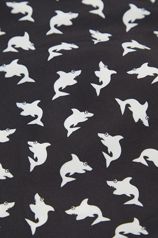 Lighting Micro Fantasy Shark Pattern Men's Black Swimsuit 4