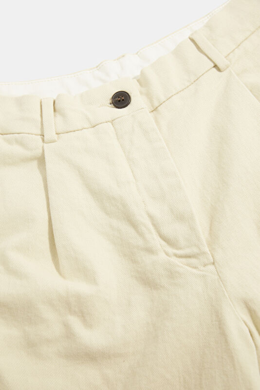 Cream Barrel Women's Trousers 3