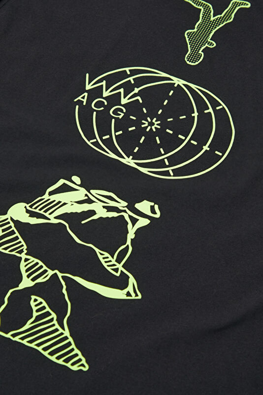 Black Men's T-Shirt 4