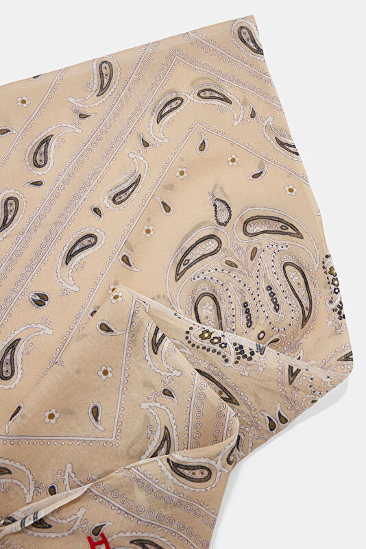 Light Beige Ethnic Pattern Pareo 3