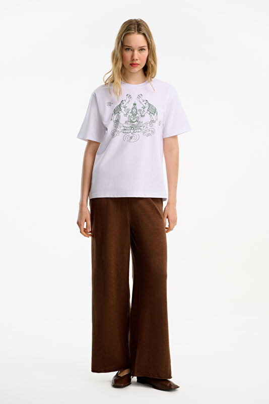 Beyaz Baskılı Kadın T-Shirt 3