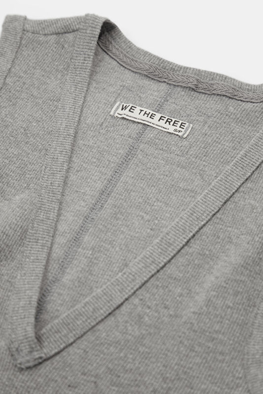 Gri V Yaka Kadın T-Shirt 3