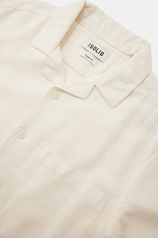 White Resort Collar Men's Shirt 3