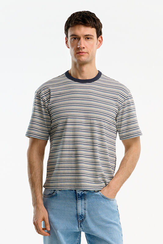 Relax Kalıp Çok Renkli Bisiklet Yaka Çizgili Erkek T-Shirt