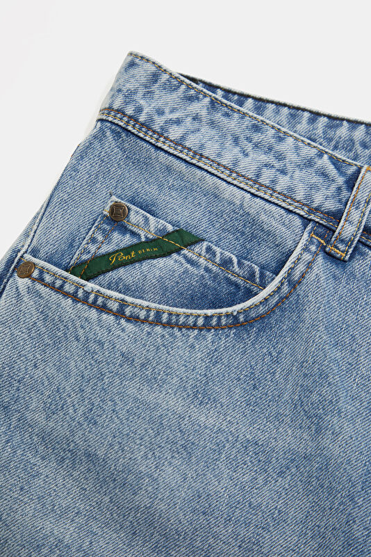 Relax Fit Indigo Straight Leg Men's Jeans 3