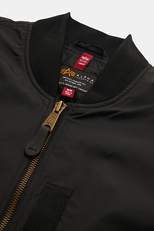 Men's Black Zip-Up Jacket 3