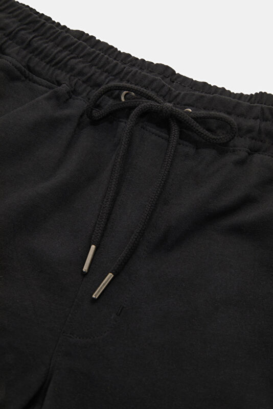 Black Embroidered Men's Shorts 3