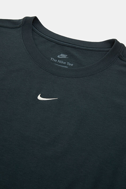 Sportswear Chill Knit Haki O Yaka Kadın T-Shirt 3