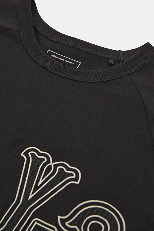 Relax Kalıp Siyah Bisiklet Yaka Nakışlı Erkek T-Shirt 3
