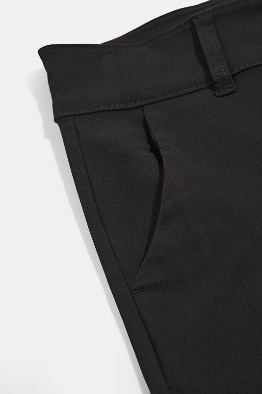 Black Women's Bermuda Shorts 4