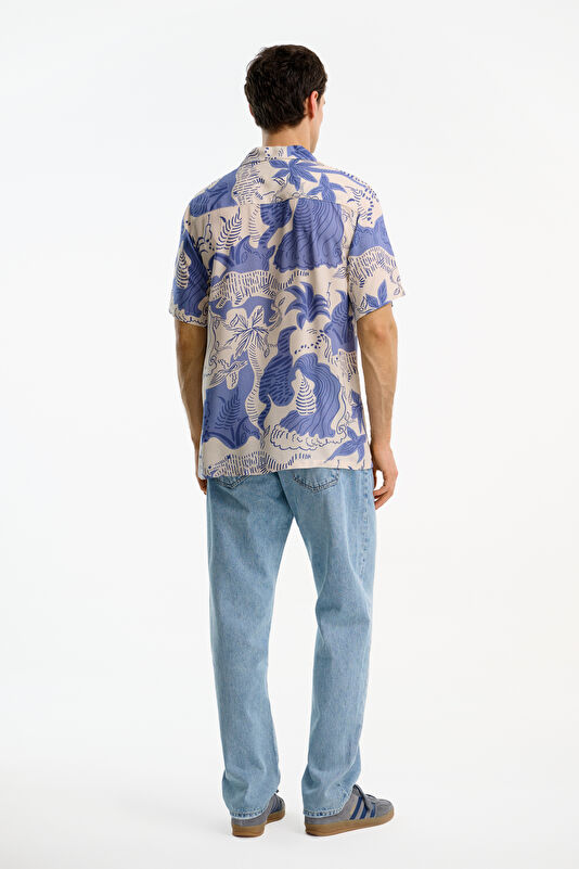 Blue Patterned Resort Collar Men's Shirt 2