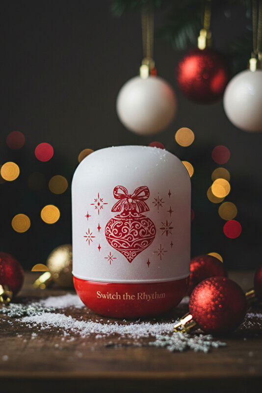 Holiday Spirit Winter Charm 2
