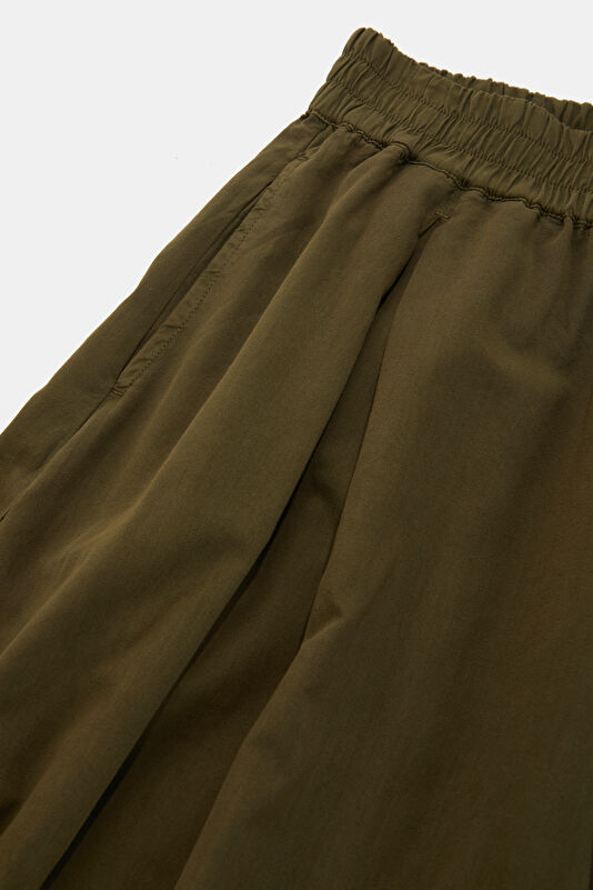 Relax Fit Khaki Skinny Leg Women's Pants 3
