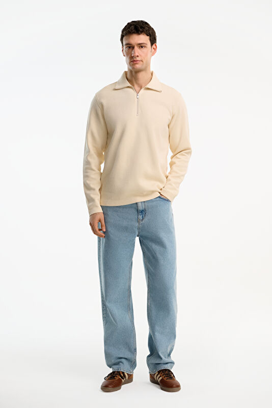 Krem Relax Kalıp Dik Yaka Erkek Sweatshirt 3