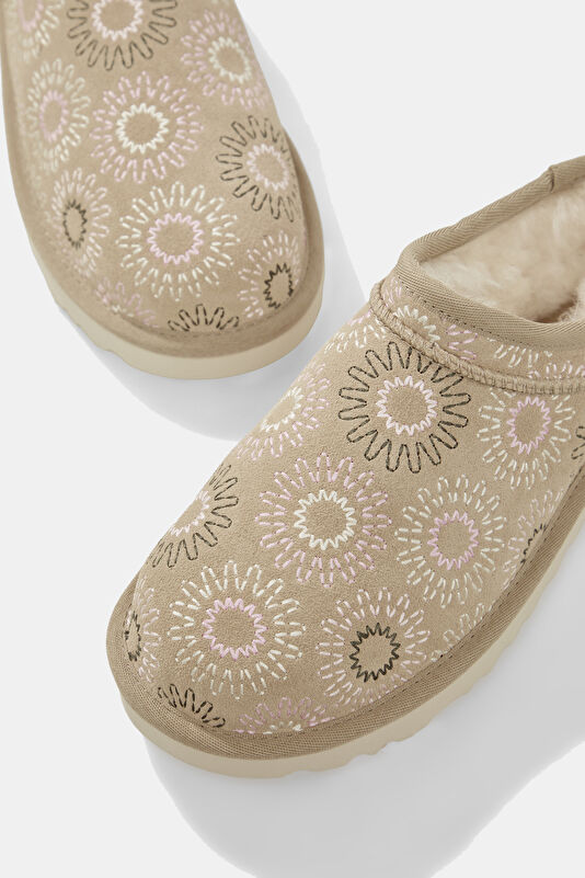 Classic Micro Sun Stitch Light Beige Women's Boots 4