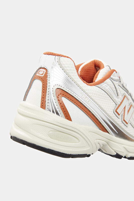 740 Beige Women's Sneakers 4