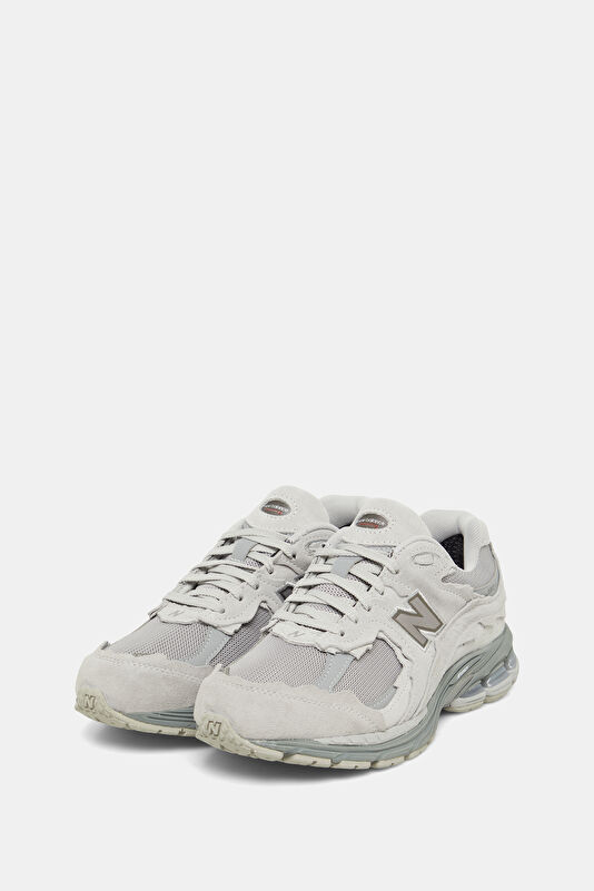 2002 Grey Women's Sneakers 2