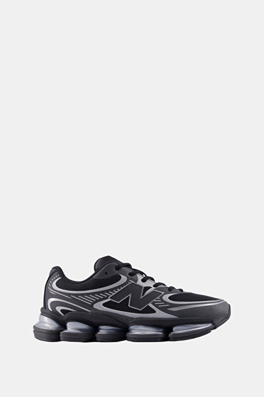 2000 Black Men's Sneakers