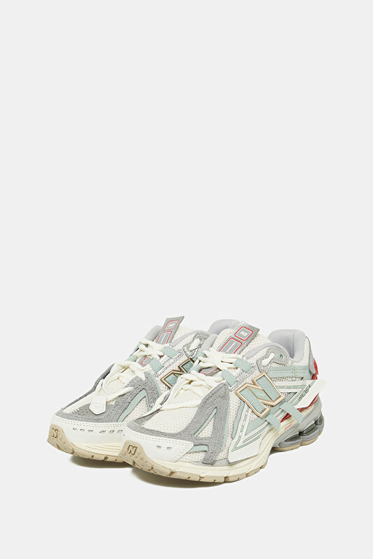 1906 Beyaz Kadın Spor Ayakkabı 2
