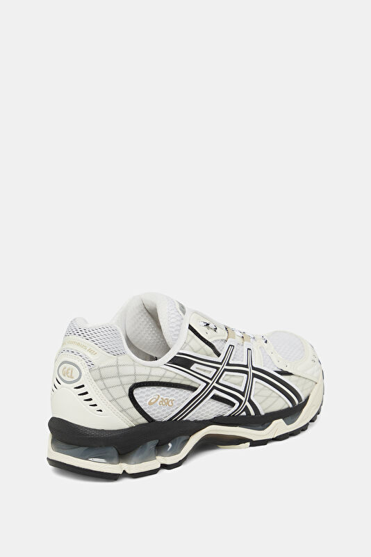 Gel-Nimbus 10.1 Beyaz Kadın Spor Ayakkabı 3