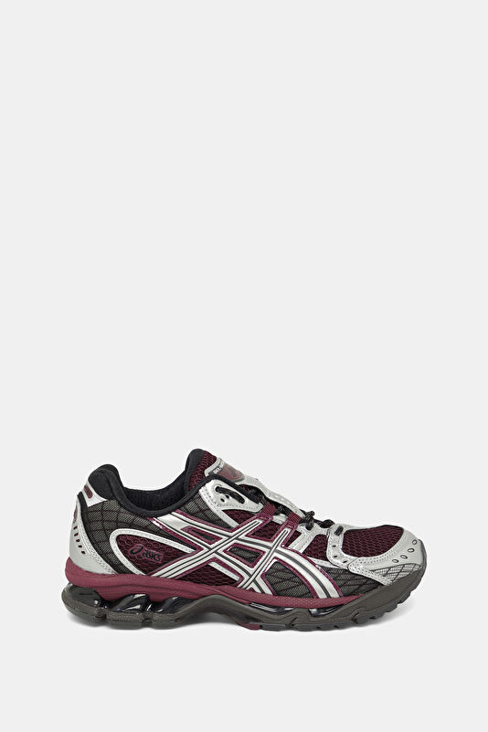Gel-Nimbus 10.1 Siyah Kadın Spor Ayakkabı