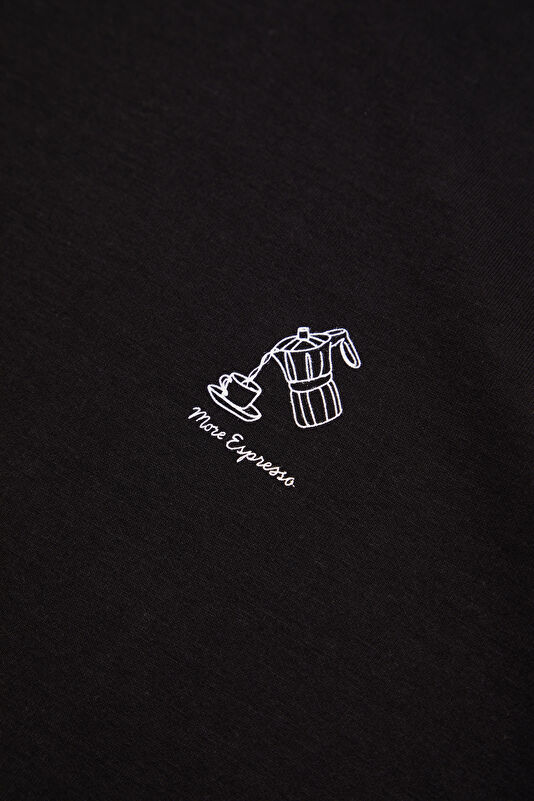 Relax Fit Black Crew Neck Printed Men's T-Shirt 4